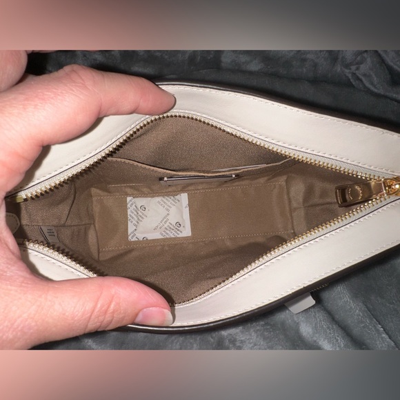 NWOT Coach Alice Satchel in Signature Canvas Gold/Light Khaki Chalk CA613 - Picture 6 of 16